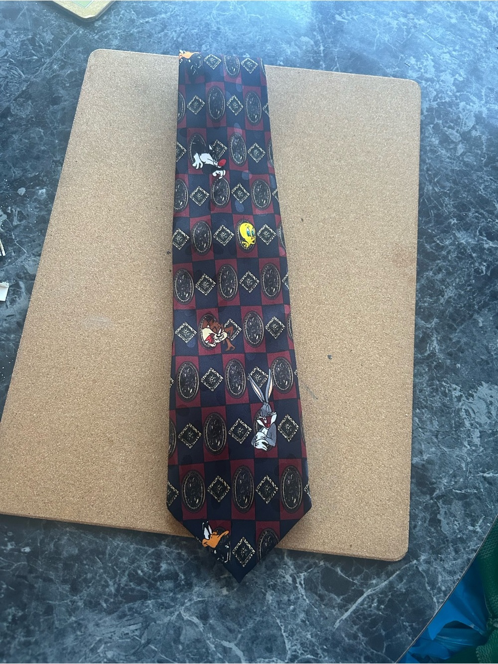 Men's Burgundy Looney Tunes Character Silk-Blend Tie